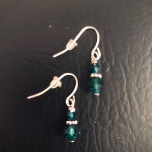 Swarovski Emerald Green Crystal earrings NEW